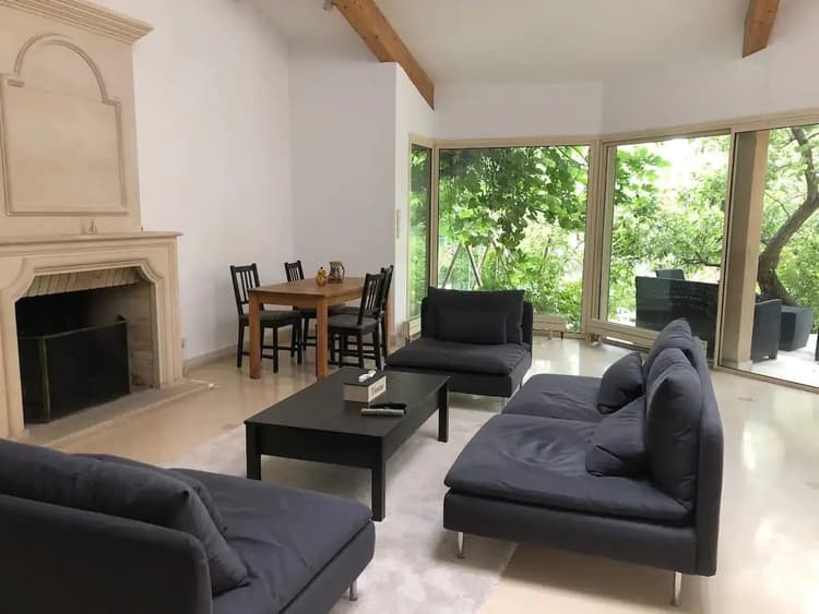 pavillon 330m² sur une parcelle de 753m²