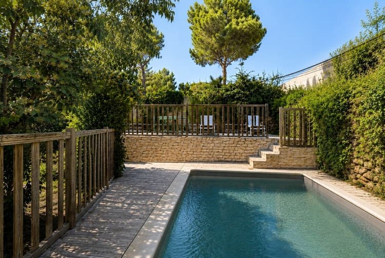 Villa avec piscine, garage quartier prisé Salon de Provence