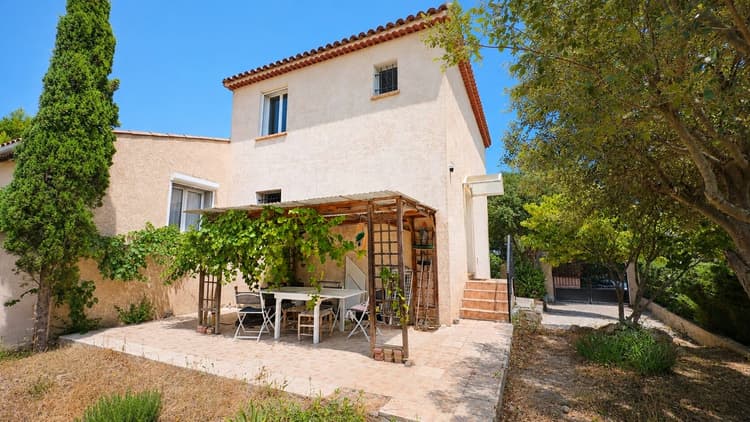 EXCLUSIVITE - Maison 3 chambres - La Bouverie