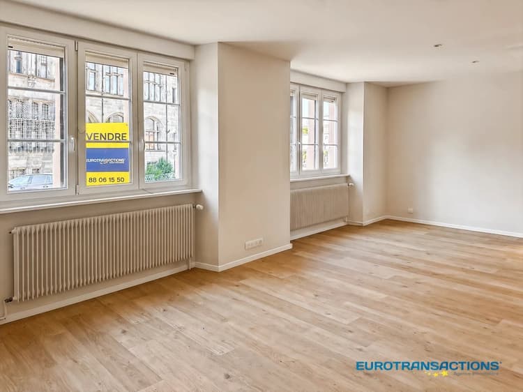 HAGUENAU CENTRE-VILLE – Local / bureau de caractère de 107m² au rez-de-chaussée dans un immeuble du XVIIᵉ siècle
