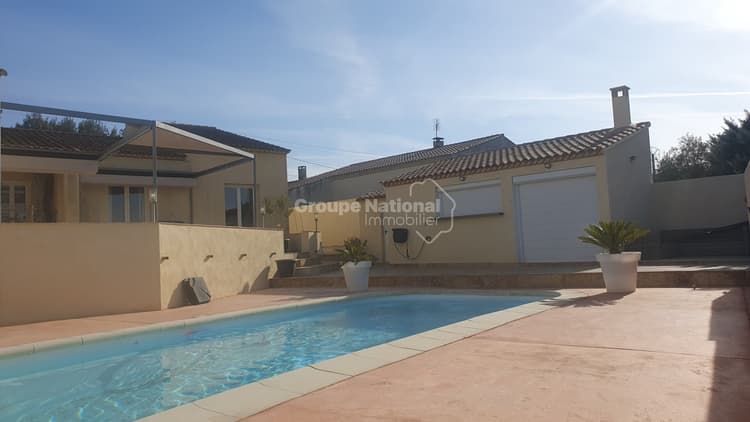MONTFRIN GRANDE VILLA AVEC VUE DEGAGEE