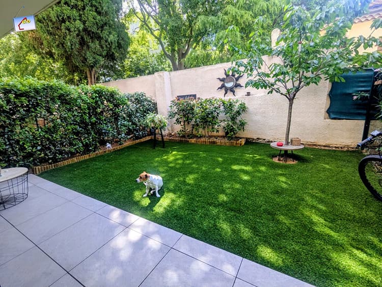 LES 4 CHEMINS - APPARTEMENT T2 REZ DE JADIN DE 39 M² - TERRASSE - JARDIN - PLACE DE PARKING PRIVEE