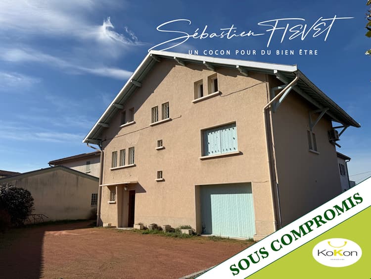 Maison de 2 logements de 82m2 et 74m2 sur rez de chaussé de 89m2 et 400m2 de terrain