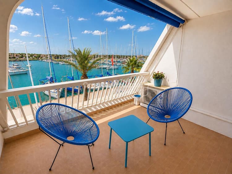 Charmant appartement avec vue port à Port-Camargue