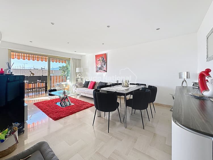 Appartement Saint Laurent Du Var 2 pièce(s) 62 m2
