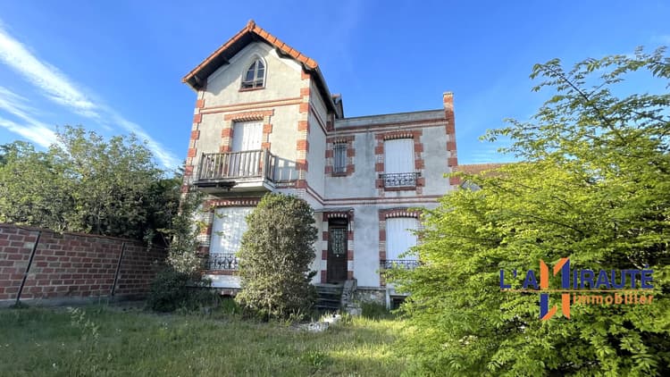 Maison Mesnil-le-Roi - Terrain de plus de 1977m2 à fort potentiel