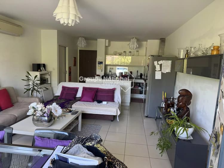 SIX FOURS T2 50m² centre ville