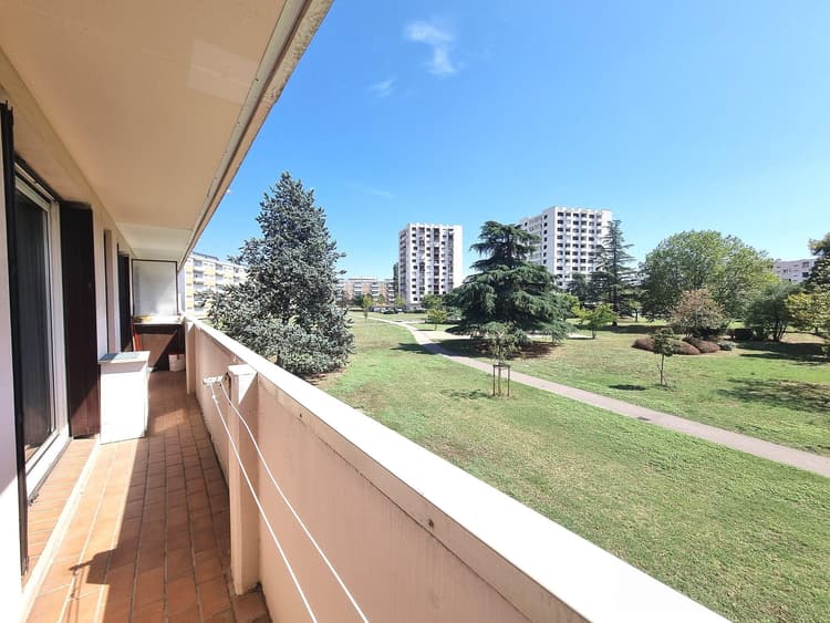 T4 79m2 - Cave + Parking - Centre ville Saint-Priest