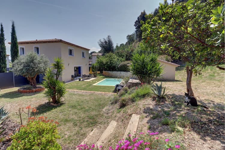 Villa 145m2. piscine. garage. dépendance studio