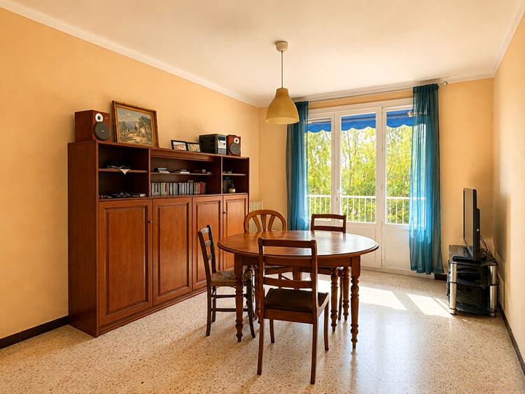 EXCLUSIVITE - LES 4 CHEMINS - APPARTEMENT T4 DE 68 M² - BALCON - GARAGE - CAVE