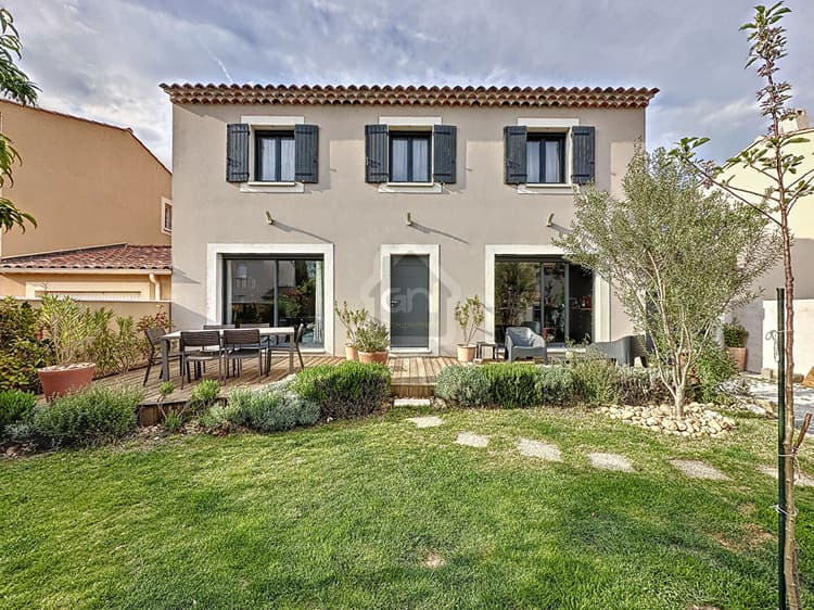 Maison Avignon 6 pièce(s) 123m2, 4 chambres, jardin, garage