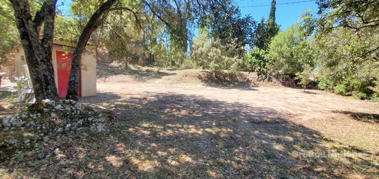 Terrain Rians 1840 m2