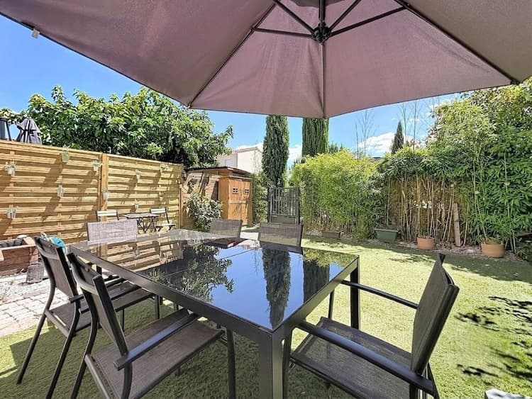 Maison - T4 - 112 m2 - 146 m2 terrain