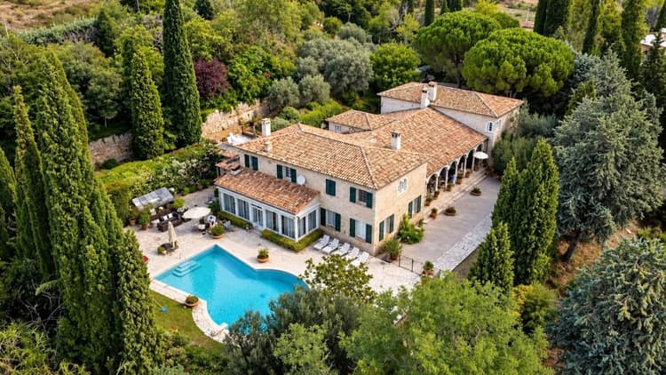 2 495 000 € HAI - Seillans (Var) - Propriété d'except