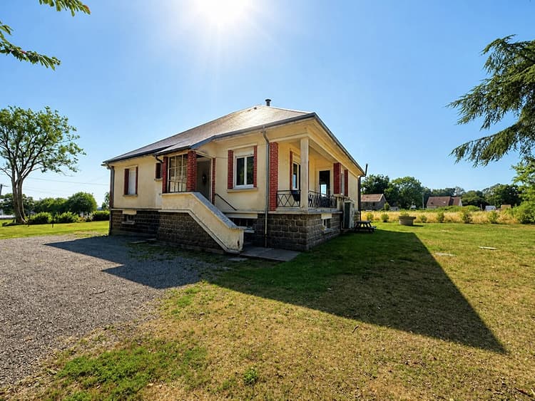 ATHIS DE L'ORNE - PAVILLON ENTIEREMENT RENOVÉ