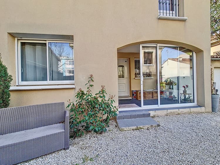 Maison + garage sur Avignon