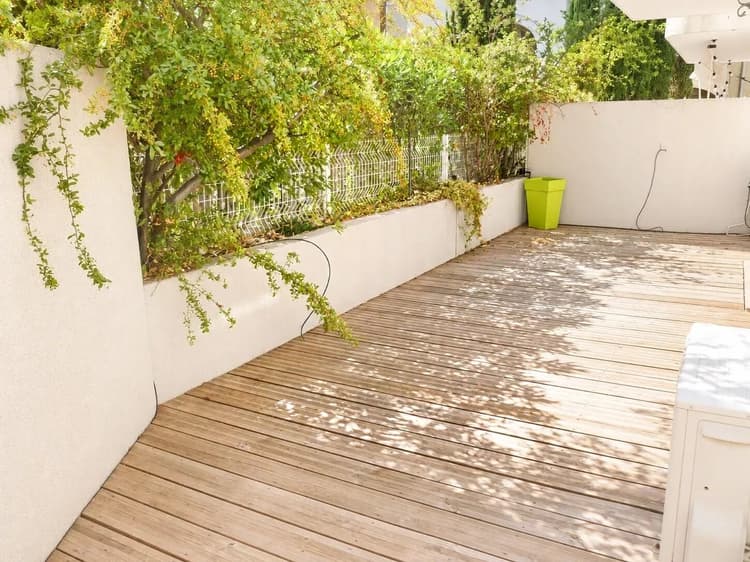 APPARTEMENT T2 DE 56M² AVEC TERRASSE DE 25M²