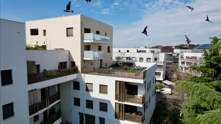 Exclusivité - ST PRIEST (Centre) - Appartement T3 (65 m2) - Terrasse - Garage - Parking (2022)