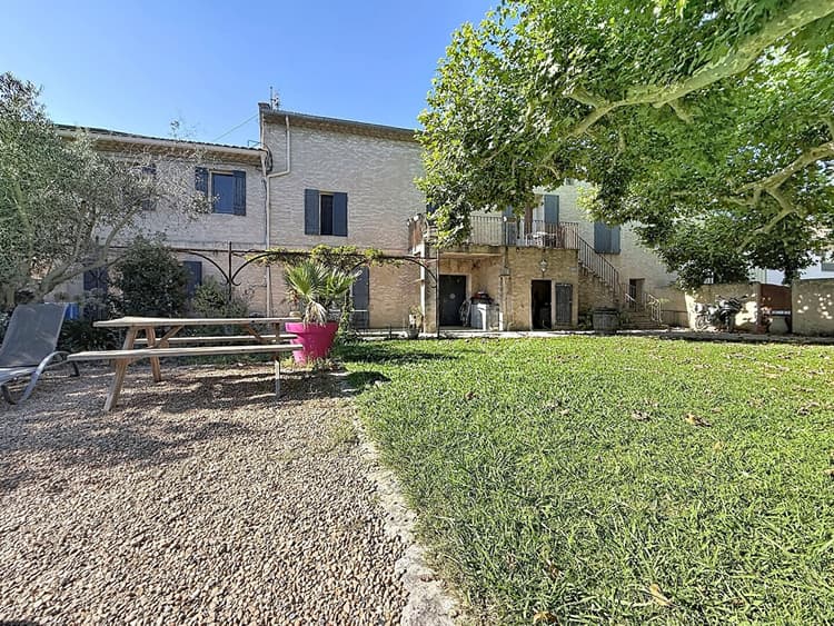 Maison Noves 6 pièces 194 m2