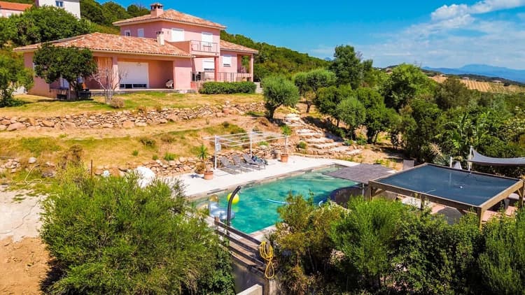 Villa avec vue mer panoramique – Secteur privilégié à Ventiseri