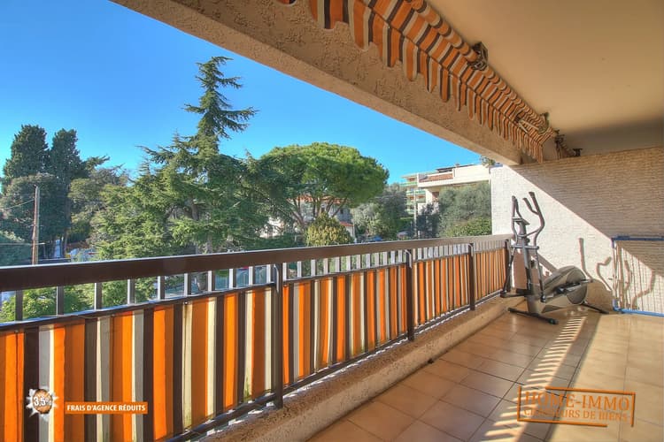 Appartement 2 pièces 44m2 Dernier étage