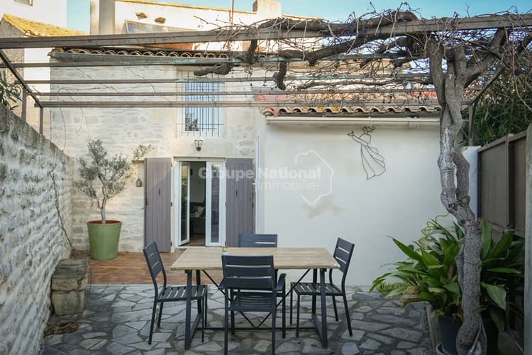Maison Nages Et Solorgues 5 pièce(s) 110 m2