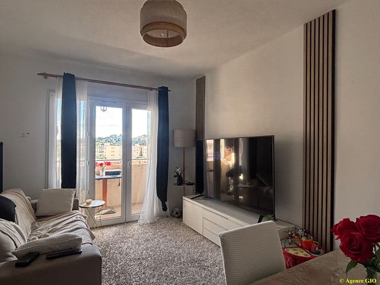EXCLUSIVITE - TOULON OUEST - APPARTEMENT T3 DE 51 M² - BALCONS - CAVE