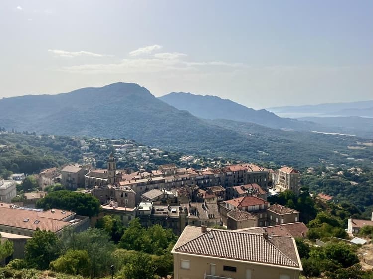 SARTENE - DUPLEX VUE MER ET MONTAGNES - 110.22m2