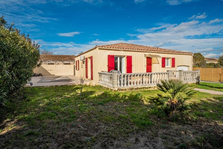 Maison familiale T5 avec piscine – Pont-Saint-Esprit