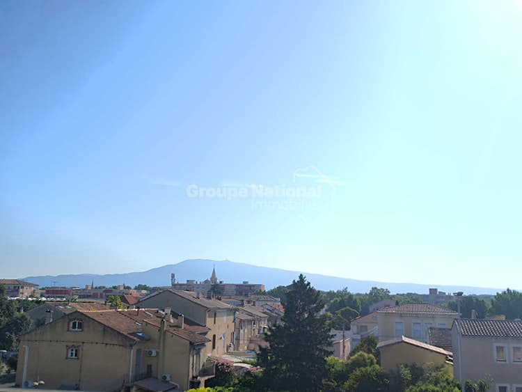 Appartement T3 de 81.52 m² Loi Carrez avec grand garage - Carpentras