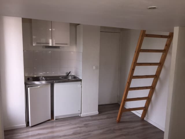 LOCATION STUDIO OULLINS