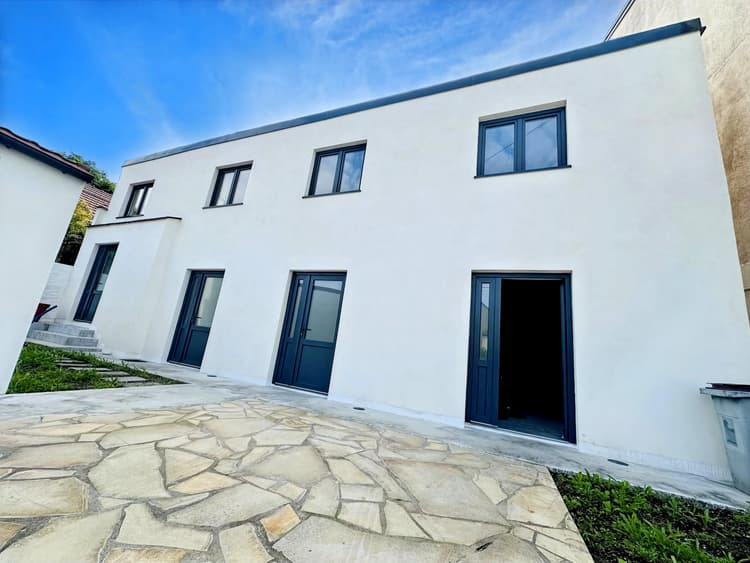 pavillon 100m² + 2 pièces 25m²