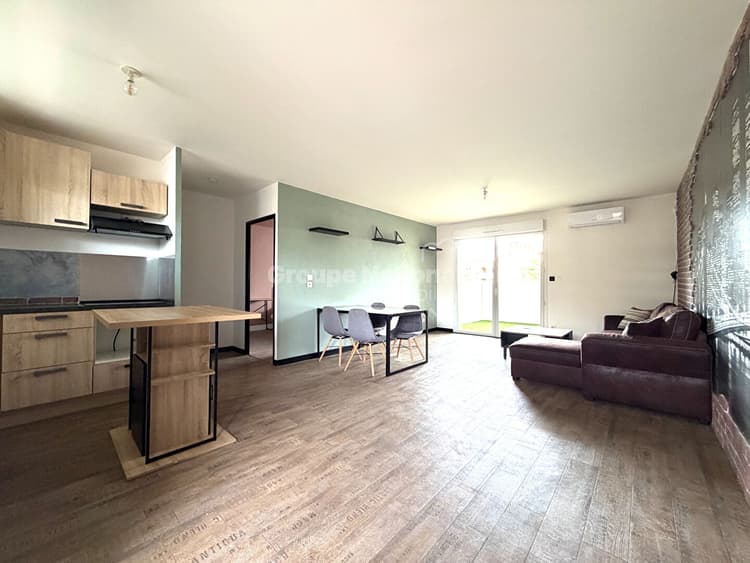 Appartement Miramas meublé 2 pièce(s) 52.28 m2 avec place de parking