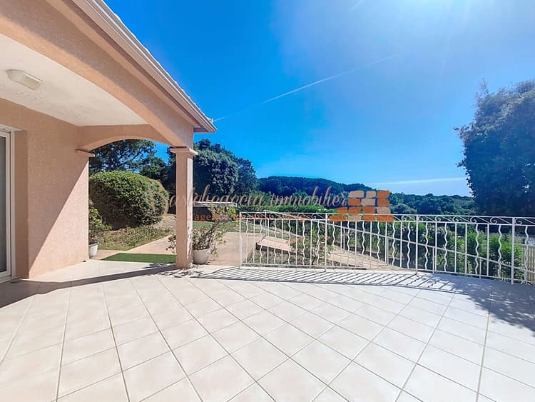 EXCLUSIVITE -A VENDRE VILLA PORTICCIO