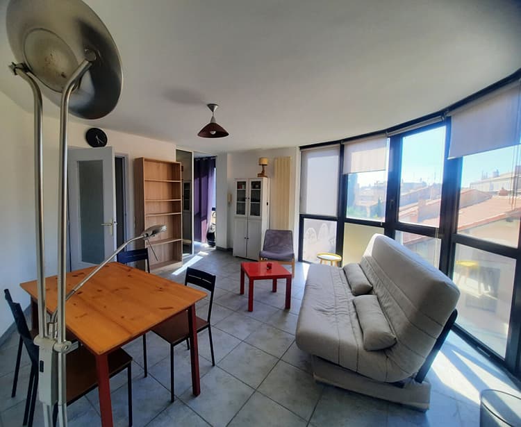 AVIGNON Intra Muros, Appartement, garage