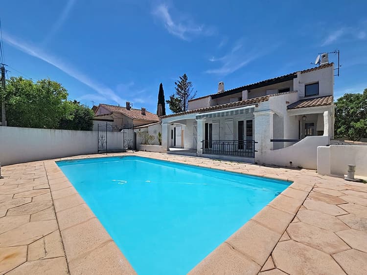 Villa de 145 m² avec piscine à Sanary sur Mer