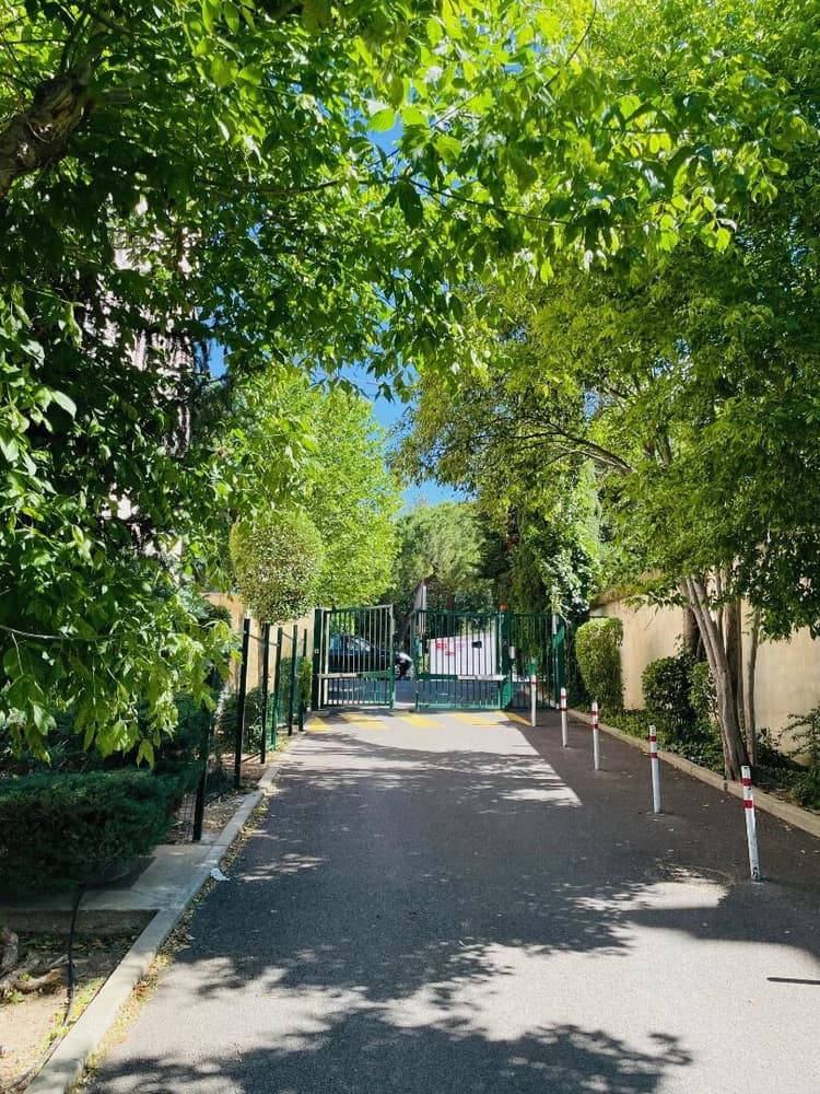 Appartement 90 m T5 Aix, le Rami