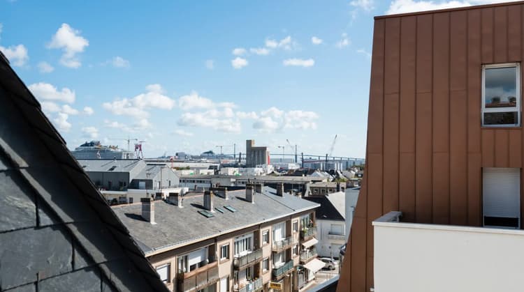 CHARMANT T3 DERNIER ETAGE ST NAZAIRE
