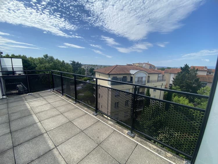 Appartement T3 - A VENDRE - Lumineux et Moderne à BRON