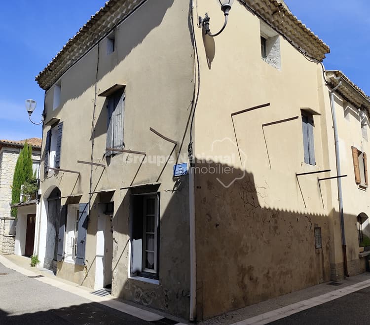 JONQUIERES Maison de village loué