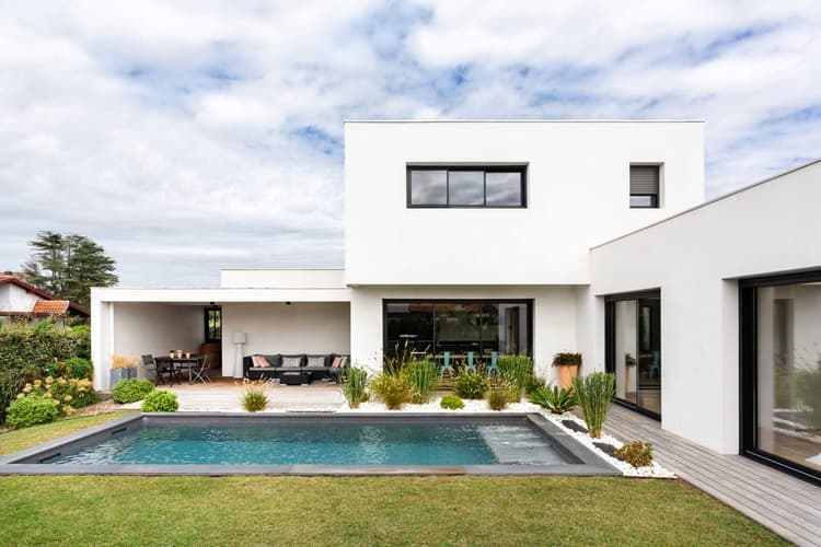 Villa contemporaine ANGLET proche 5 cantons