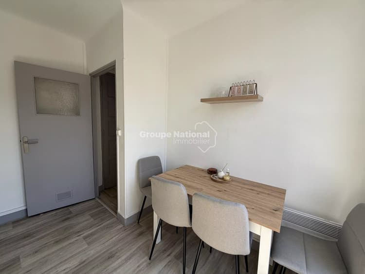 AVIGNON A DEUX PAS DE L'UNIVERSITE - APPARTEMENT T2 MEUBLE - — Magnifique appartement proche de rue de la république Avignon