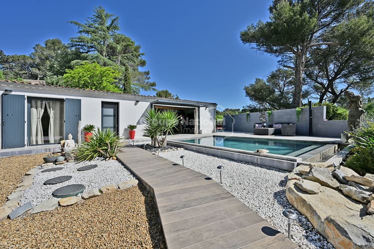 Maison P5 rénovée 138 m² - Nîmes - Font de Chapelle