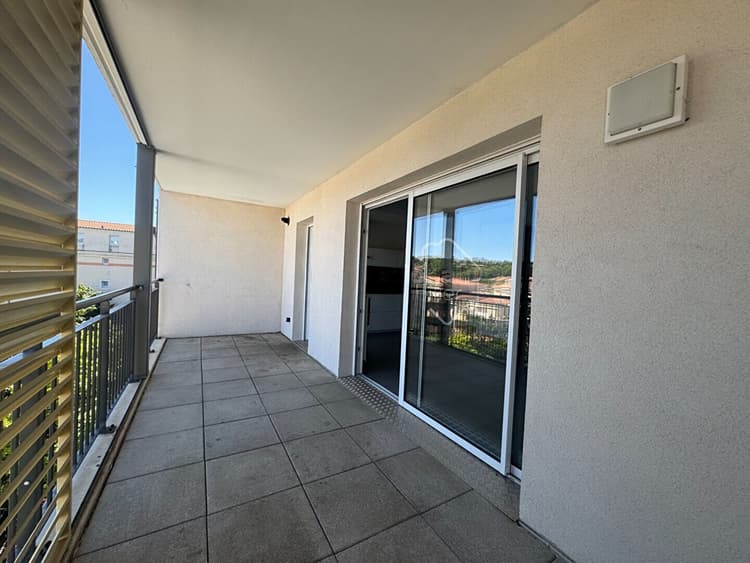 A LOUER APPT T4 82 m² + terrasse