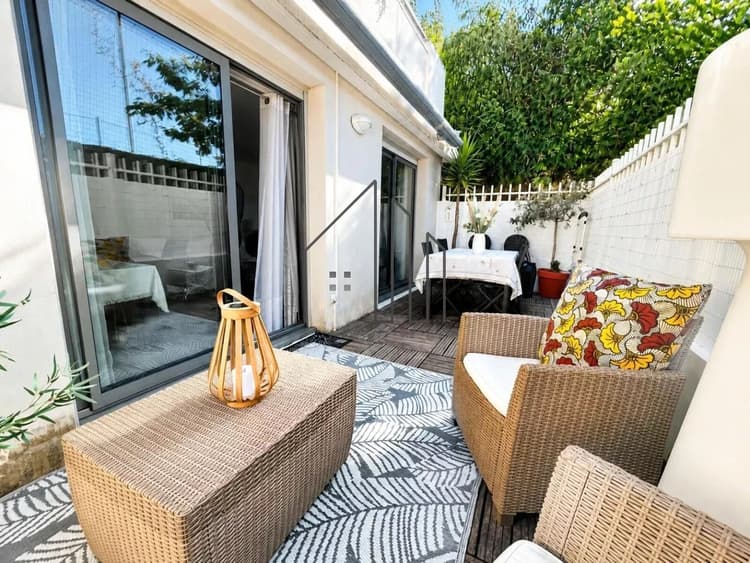 Appartement T3 – Front de mer - grande terrasse