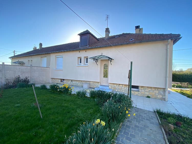 Maison de plain-pied surélevé à vendre à Nonant-le-Pin - 61240