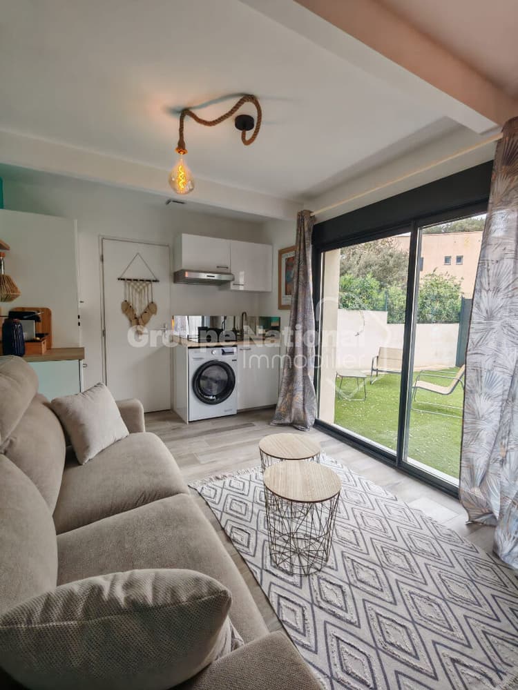 Studio maison individuelle 18 m2 en Rez de jardin