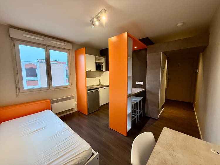 A VENDRE: Appartement Lyon 1 pièce 19,01m2 - LYON 07