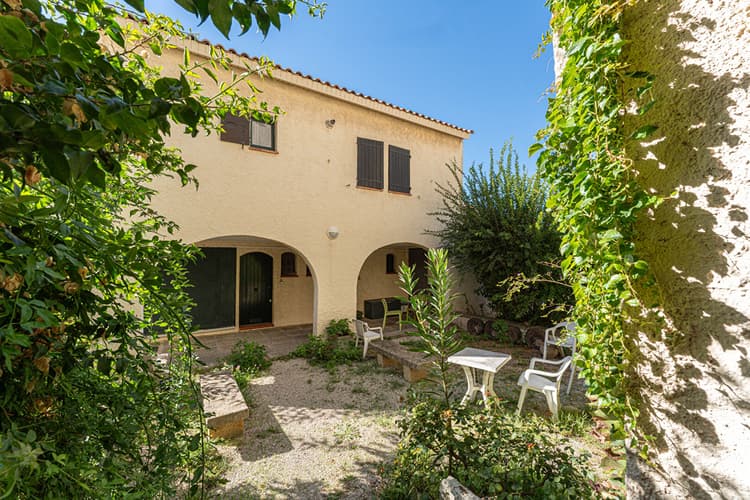 EXCLU À VENDRE - STUDIO VUE MER 33m2 AVEC PARKING 13960 SAUSSET LES PINS
