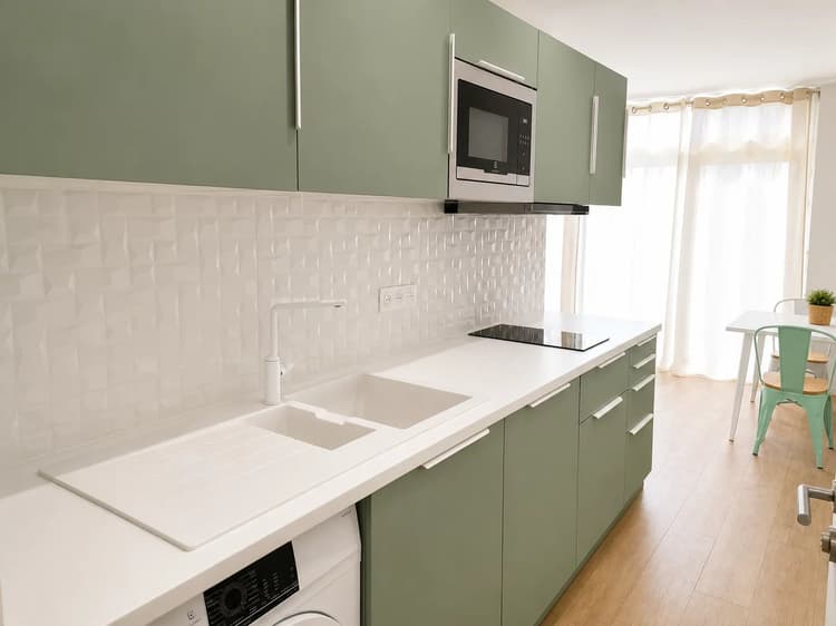 STUDIO MEUBLE BASTIDE